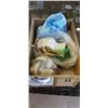 Image 2 : LOT OF MINTON CHINA WITH EASTERN TEASET