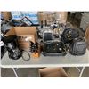 Image 1 : 2 BOXES OF HOUSEHOLD APPLIENCES