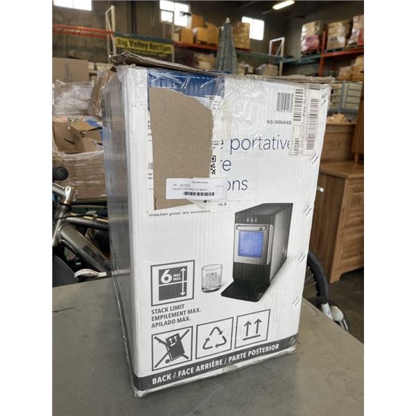 INSIGNIA PORTABLE ICE MAKER