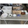 Image 1 : 2 BOXES OFPFALTSGRAFF, MIKASA CHINA, SOFFFLE BOWL AND ASSORTED CHINA