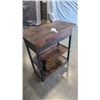 Image 2 : MODERN SIDE TABLE WITH CHARGING STATION