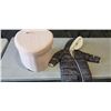 Image 1 : HEART SHAPED BOX AND KIDS SNOW SUIT FOR 6 TO 12 MONTHS OLD
