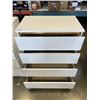 Image 2 : WHITE 4 DRAWER DRESSER