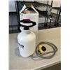 Image 1 : NEW 1.3 GALLON COMPRESION SPARAYER