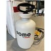 Image 2 : NEW 1.3 GALLON COMPRESION SPARAYER
