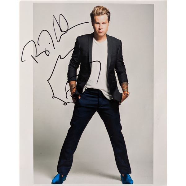 Musician Ryan Cabrera signed photo