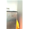 Image 2 : DANBY GREY & BLACK APARTMENT SIZED REFRIGERATOR