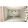 Image 6 : WHITE-WESTINGHOUSE 2 DOOR WHITE REFRIGERATOR