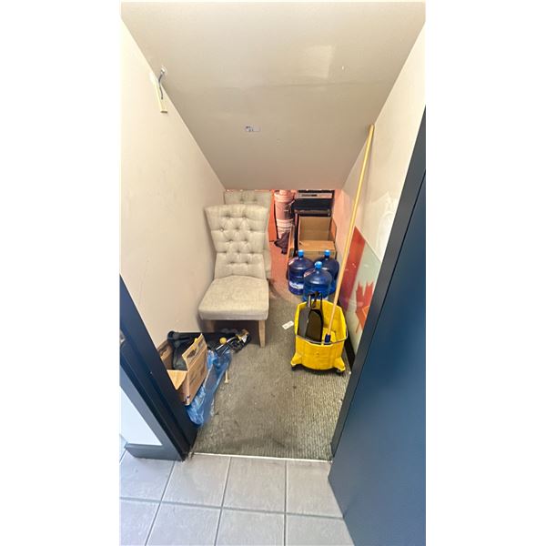 CONTENTS OF UNDER THE STAIRS STORAGE ROOM - MISCELLANEOUS ITEMS