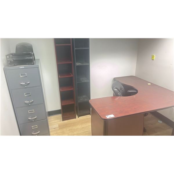 CONTENTS OF OFFICE - DESK, (2) BOOKSHELF, FILING CABINET & OFFICE CHAIR