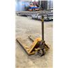 Image 2 : LIFT RITE 5000 LBS ROLLING FLOOR JACK