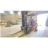 Image 2 : TOYOTA SAS 30 FORKLIFT (PROPANE) - 2 STAGE MAST, STANDARD FORKS, SIDE SHIFT, SOLID TIRES,