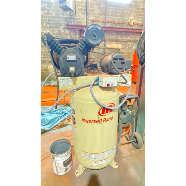 INGERSOLL-RAND VERTICAL AIR COMPRESSOR SYSTEM