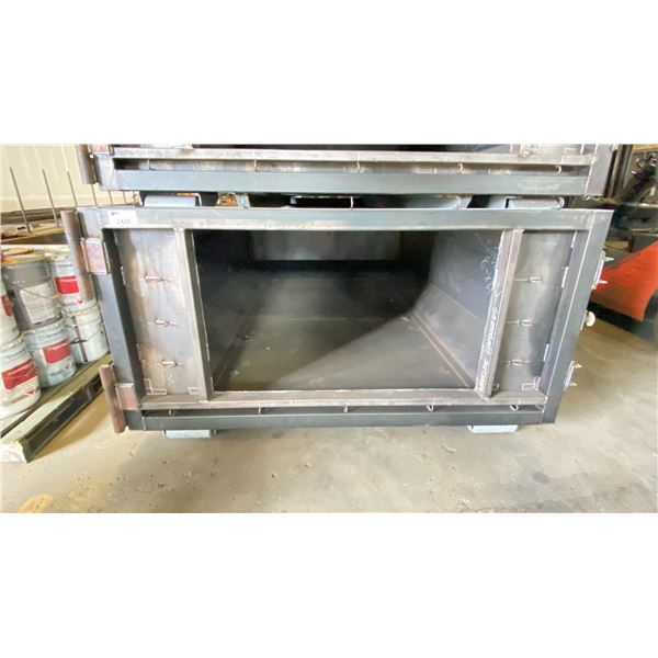STEEL CUSTOM INDUSTRIAL ENCLOSED TOP, OPEN FACED ROLL OFF BIN