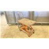 Image 3 : HYDRAULIC LIFT MOBILE PLATFORM DOLLY