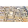 Image 3 : GROUP OF 12 INDUSTRIAL WELDERS C-CLAMPS