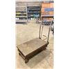 Image 3 : HYDRAULIC LIFT MOBILE PLATFORM DOLLY * MAY REQUIRE REPAIR OR HYDRAULIC FLUID *