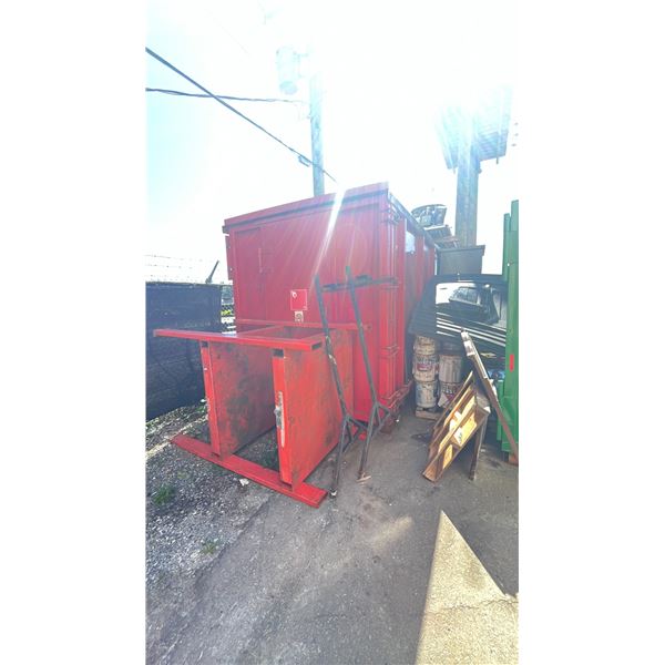 50 YARD RED YARD ROLL ON ROLL OFF WASTE BIN & CONTENTS ON TOP