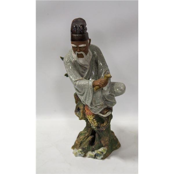 VINTAGE CERAMIC STATUE OF SEATED ASIAN MAN