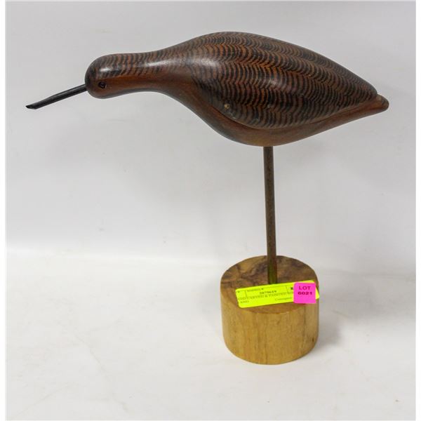 HAND CARVED & PAINTED BIRD ON STAND