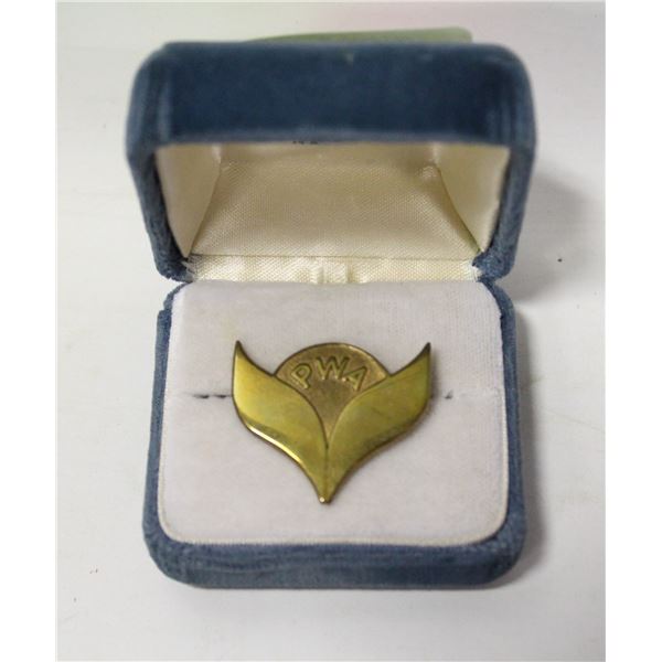 1960S PACIFIC WESTERN AIRLINES PILOTS PIN