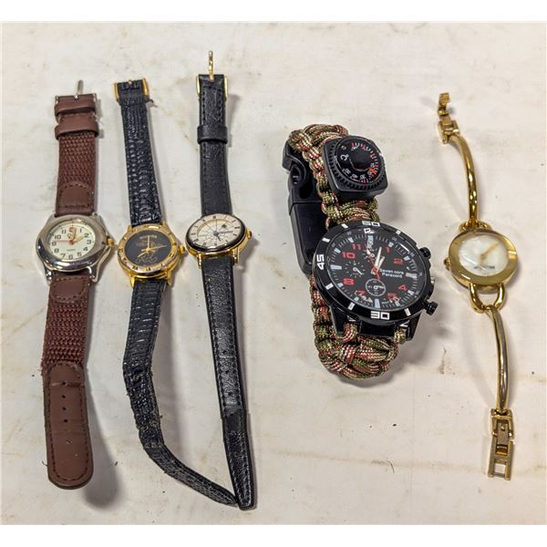 LOT OF 5 ASSORTED VINTAGE WATCHES NEEDS BATT