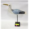 Image 1 : HAND CARVED EAST COAST SEAGULL ON STAND