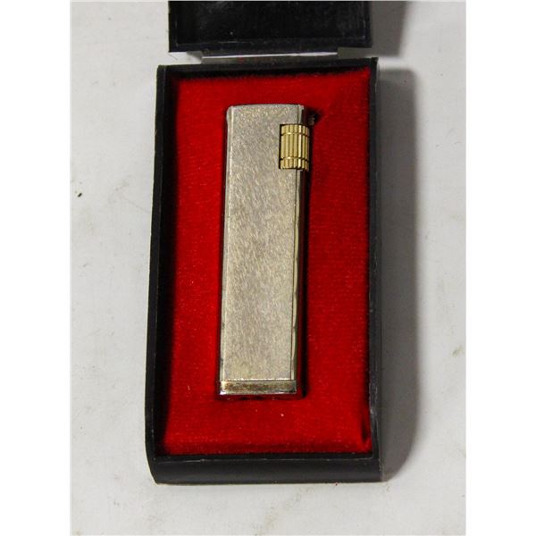 VINTAGE VOGUE LIGHTER WITH CASE