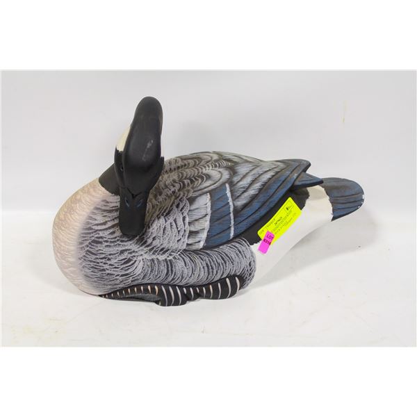 LIFE SIZE HAND PAINTED WOOD CARVED DUCK STATUE