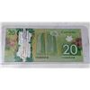 Image 2 : 2013 CANADA $20 BANKNOTE UNDERSIZED PREFIX