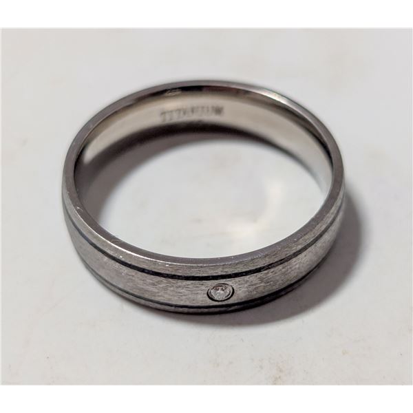 TITANIUM RING UNISEX SIZE 12.5