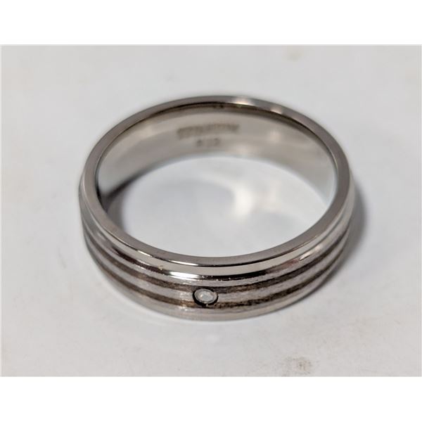 TITANIUM RING UNISEX SIZE 12.5