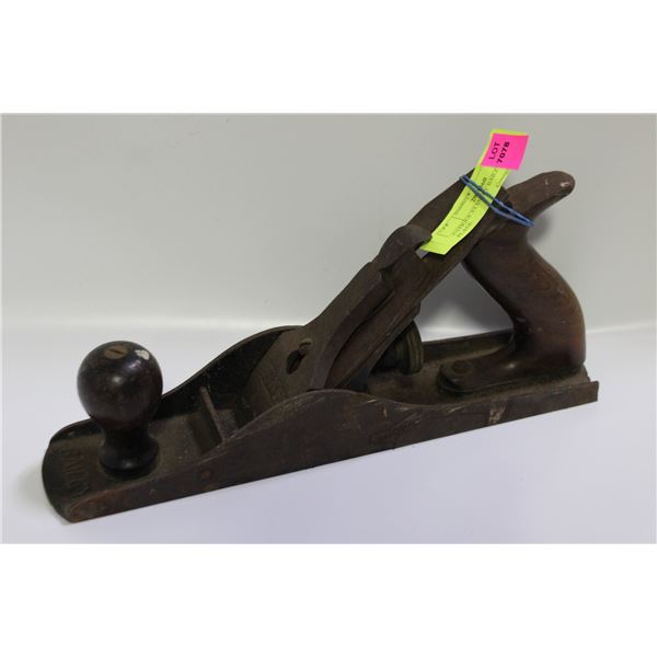 ANTIQUE STANLEY BAILEY WOOD PLANE