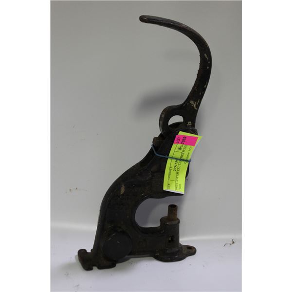 1900 CAST METAL LEATHER PUNCH TOOL