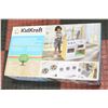 Image 1 : KIDCRAFT WOODWN PLAY KITCHEN NEW $160 MSRP