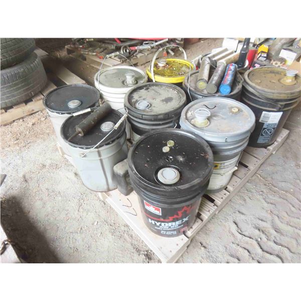 Fluids: Degreaser, Solvent, Hydraulic Oil, Gas Containers.