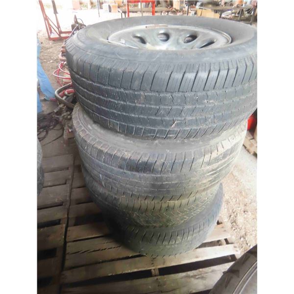 4 Tires: Michilin P265/70/R17 With 6 Bolt Rims