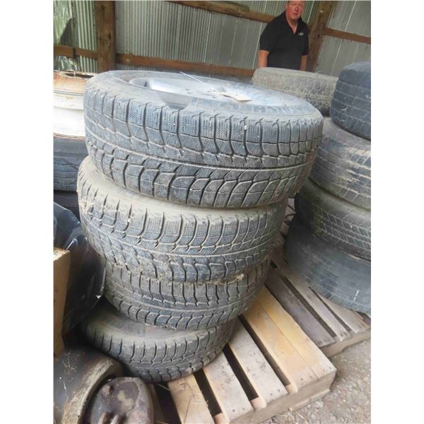 4 Tires: Michilin  225/60/R16 With 5 Bolt Rims