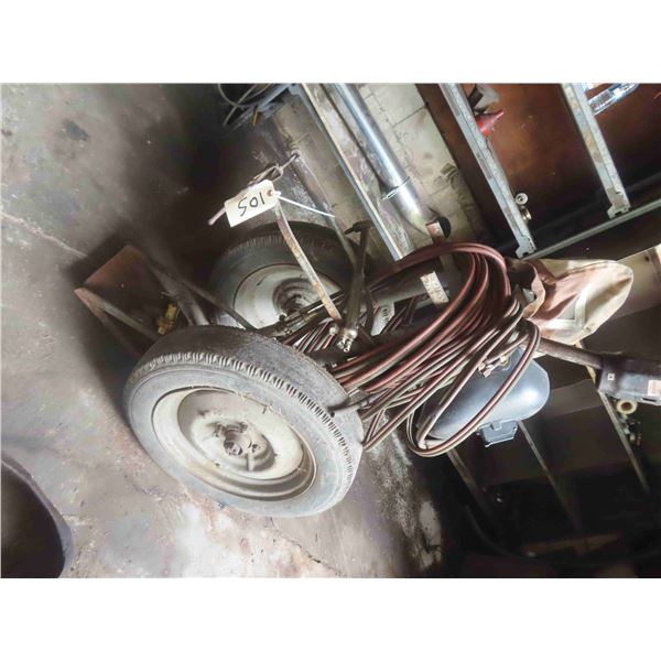 Acetylene Torch with Cart, Hoses & Gauges.