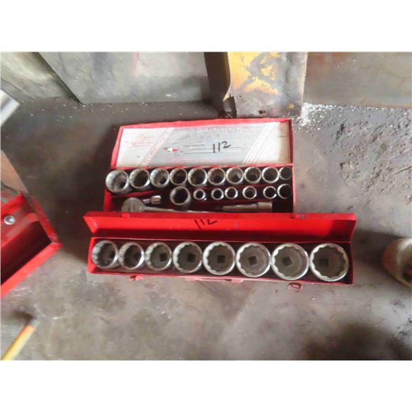 1"- 2 1/2" Sockets 3/4" Drive + 1" Drive With 