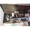 Image 5 : 6" Vise, 1/2" & 3/4" Drive Sockets, Allen Keys, Ratchets & 