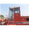 Image 5 : International 4000 Gas Cab With 20ft Header, Hydrostatic