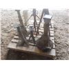 Image 2 : 7 Jack Stands Various Sizes 