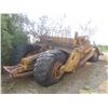Image 4 : Cat 621 Scraper Buggy | Hydraulic Over Cable Scraper | Serial# 83L209 | Not Running | Approx. 20 Yar