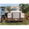 Image 2 : 1975 International Loadster 1850 Diesel 8cyl Tandem 16ft Box , 10 Speed, Drill Fill Hydraulics, Roll