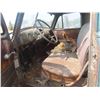 Image 13 : 1951 Chevrolet 1430 1 Ton Dually 9 1/2ft Box + Hoist , Stored in 