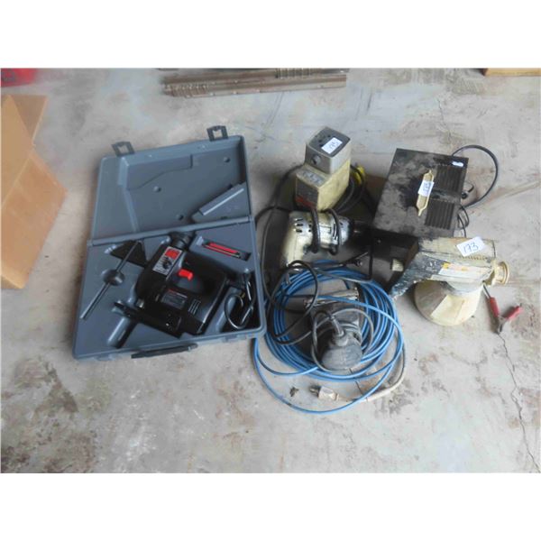 Craftsman Scroller Saw, Sander, Battery Charger, 