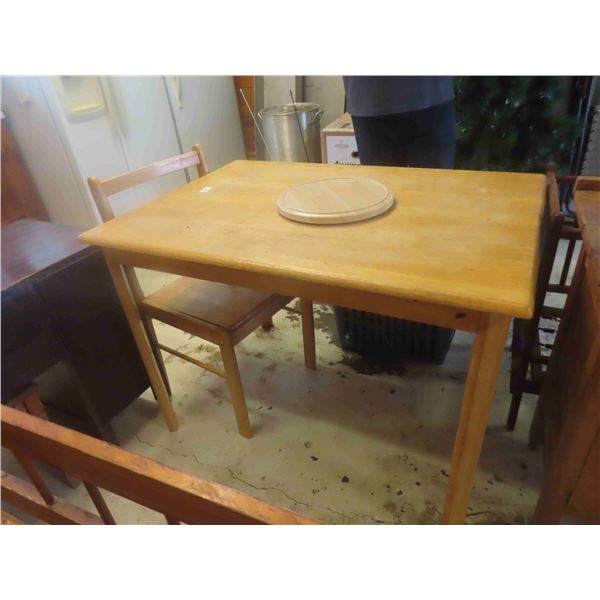 Solitary Table 29"x 41"x 29"