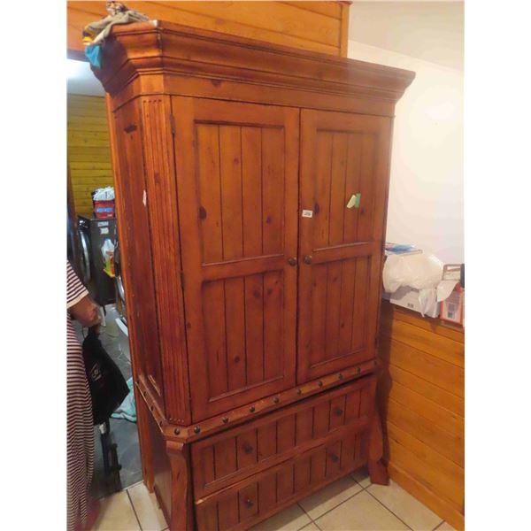 Entertainment Cabinet With 2 Doors + 2 Doors 76H x 