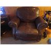 Image 7 : Leather Couch 88" Wide Matching Chairs